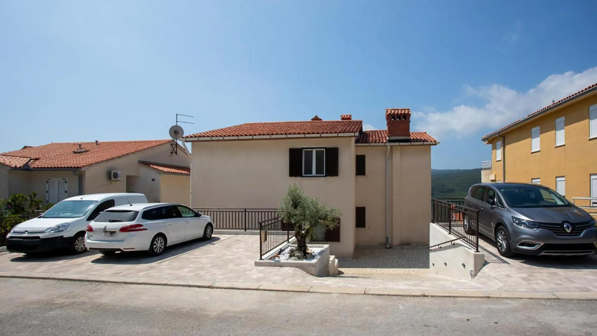 Cozy Apartment In Rabac With Wifi